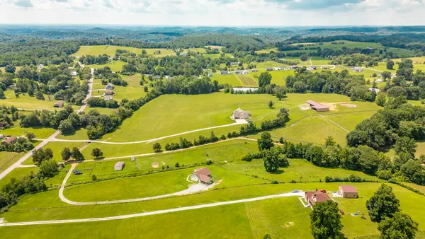 $1,400,000 | 1629 Rock Bridge Road, Bethpage, TN 37022