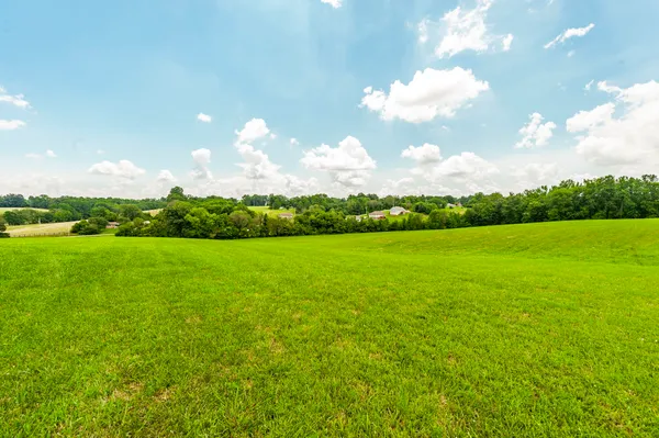 $1,400,000 | 1629 Rock Bridge Road, Bethpage, TN 37022