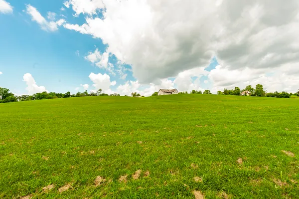 $1,400,000 | 1629 Rock Bridge Road, Bethpage, TN 37022