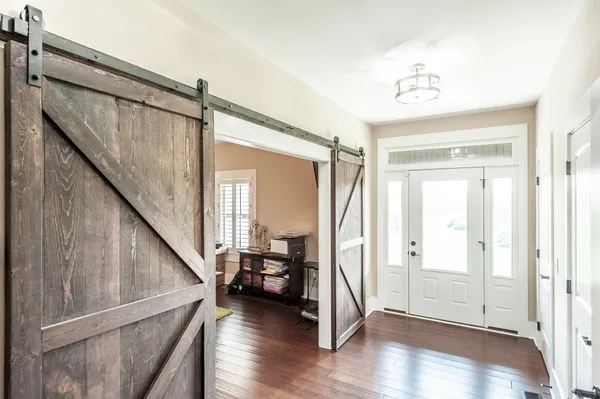 $1,400,000 | 1629 Rock Bridge Road, Bethpage, TN 37022