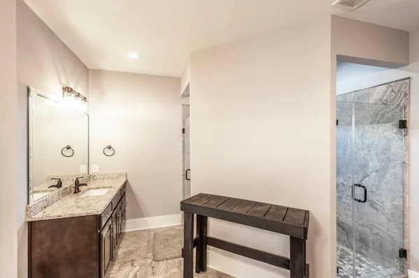 $1,400,000 | 1629 Rock Bridge Road, Bethpage, TN 37022