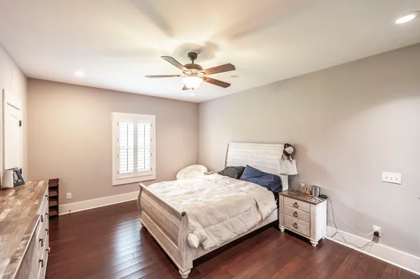 $1,400,000 | 1629 Rock Bridge Road, Bethpage, TN 37022