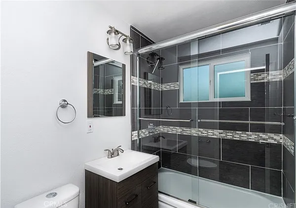 $3,800 | 12940 Fenton Avenue, Sylmar, CA 91342