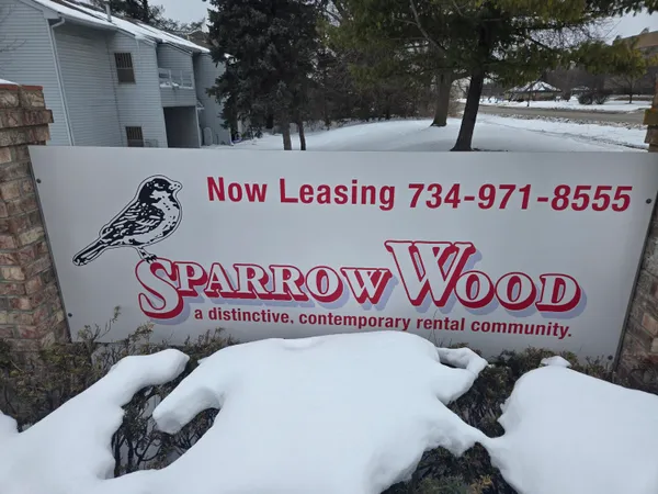 $1,425 | 3814 Sparrow Wood Drive, Ann Arbor, MI 48108