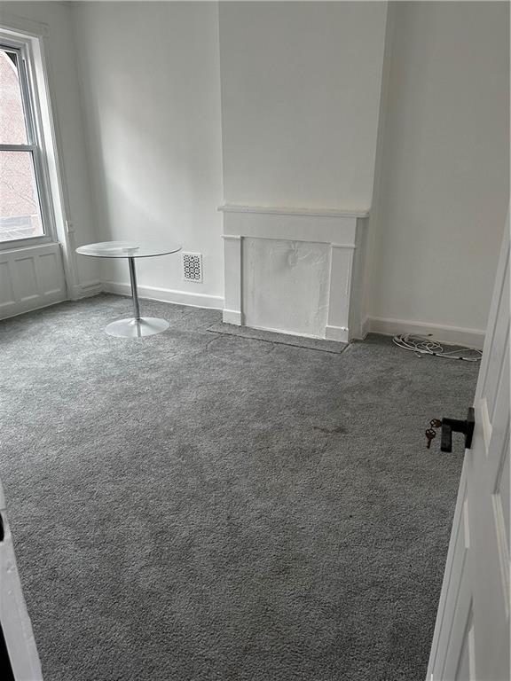 43 Linden Street Brooklyn, NY 11221 - Photo 11 of 24 3rd floor bedroom