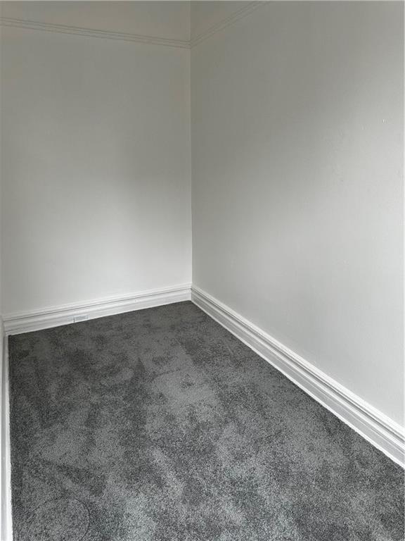 43 Linden Street Brooklyn, NY 11221 - Photo 7 of 24 3rd floor bedroom3