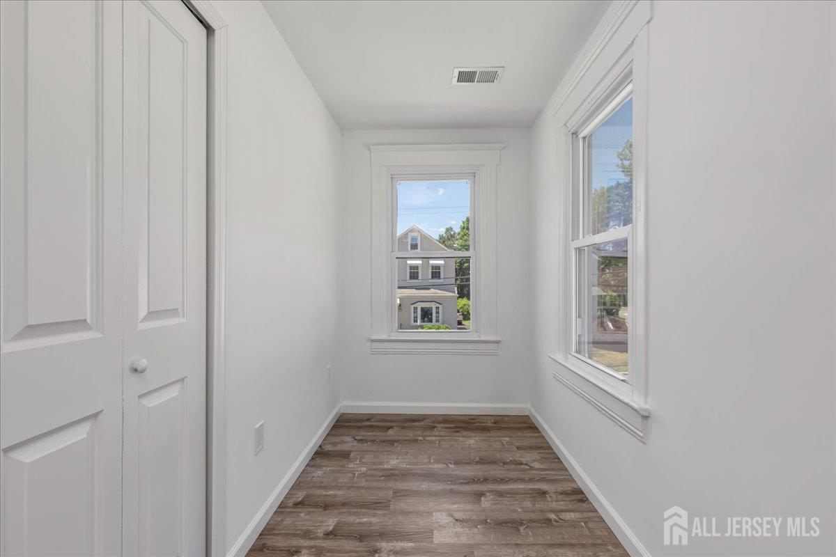 94 Riva Avenue Milltown, NJ 08850 - Photo 26 of 43
