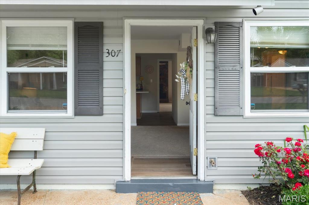 307 Weber Drive Eureka, MO 63025 - Photo 5 of 41