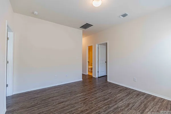 $2,350 | 11219 Pomona Park, San Antonio, TX 78249