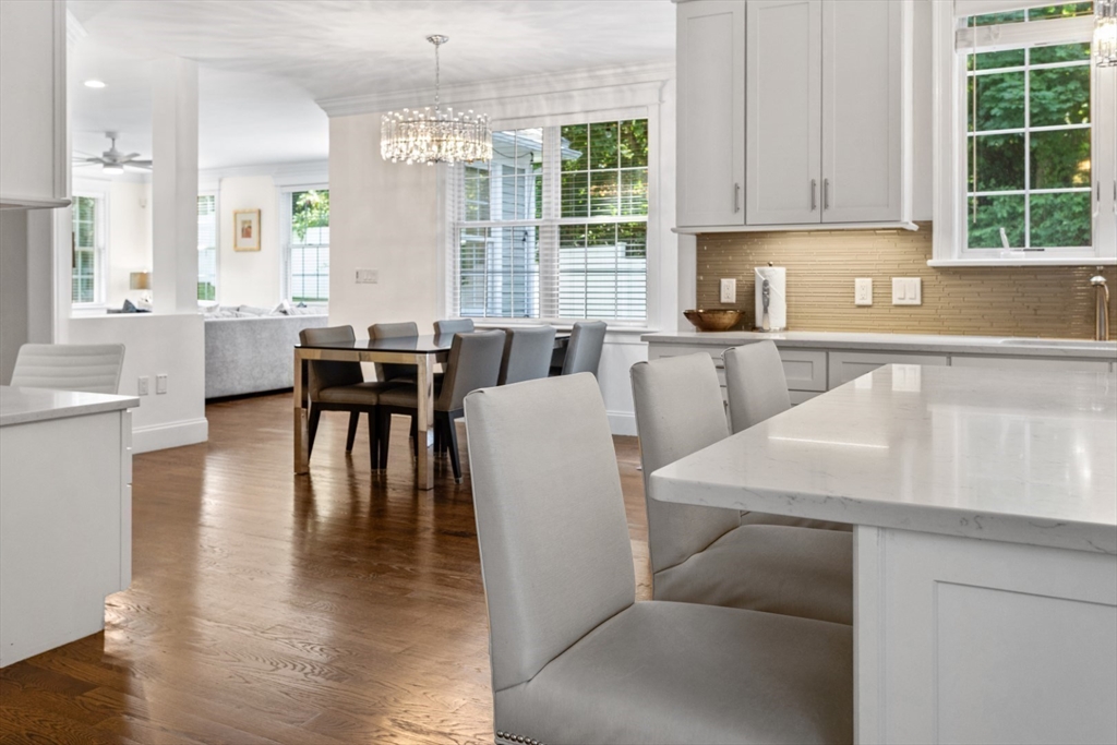 16 Wickham Road Winchester, MA 01890 - Photo 7 of 42 Gallery Image 7