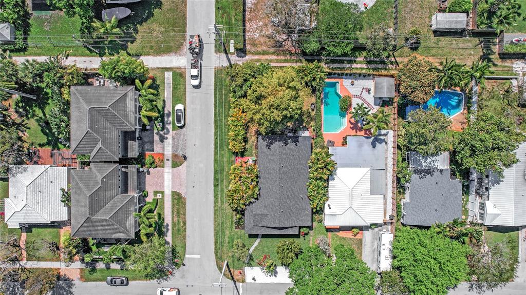 600 Southwest 19th Street Fort Lauderdale, FL 33315 - Photo 23 of 24 an aerial view of houses and roads