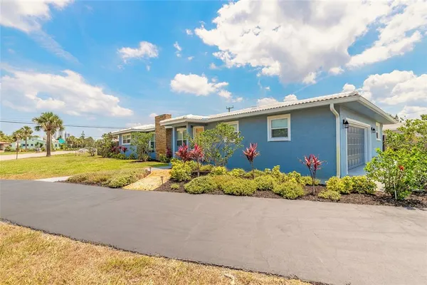$569,900 | 1032 Belaire Drive, Daytona Beach, FL 32118