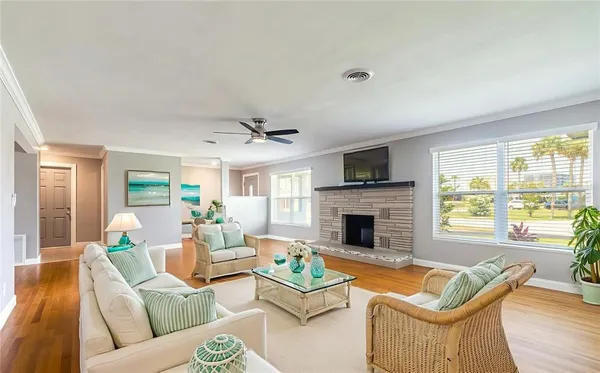 $569,900 | 1032 Belaire Drive, Daytona Beach, FL 32118