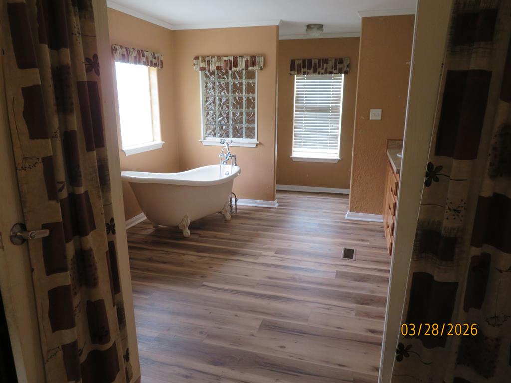 102 Robin Hill Kerrville, TX 78028 - Photo 24 of 25
