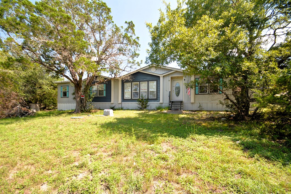 102 Robin Hill Kerrville, TX 78028 - Photo 7 of 25