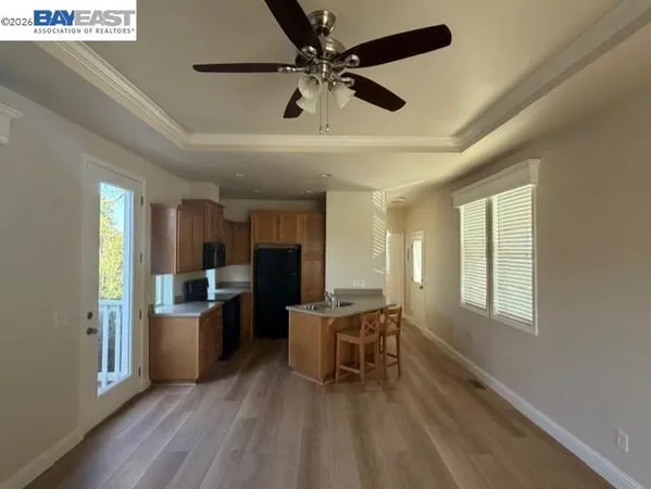 $199,900 | 3263 Vineyard Avenue, Unit 200, Pleasanton, CA 94566