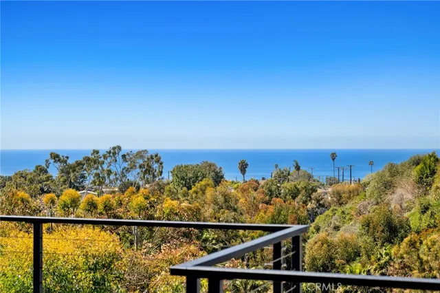 $12,500 | 990 Meadowlark Drive, Laguna Beach, CA 92651