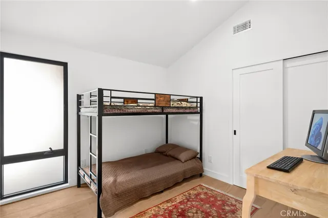 $12,500 | 990 Meadowlark Drive, Laguna Beach, CA 92651