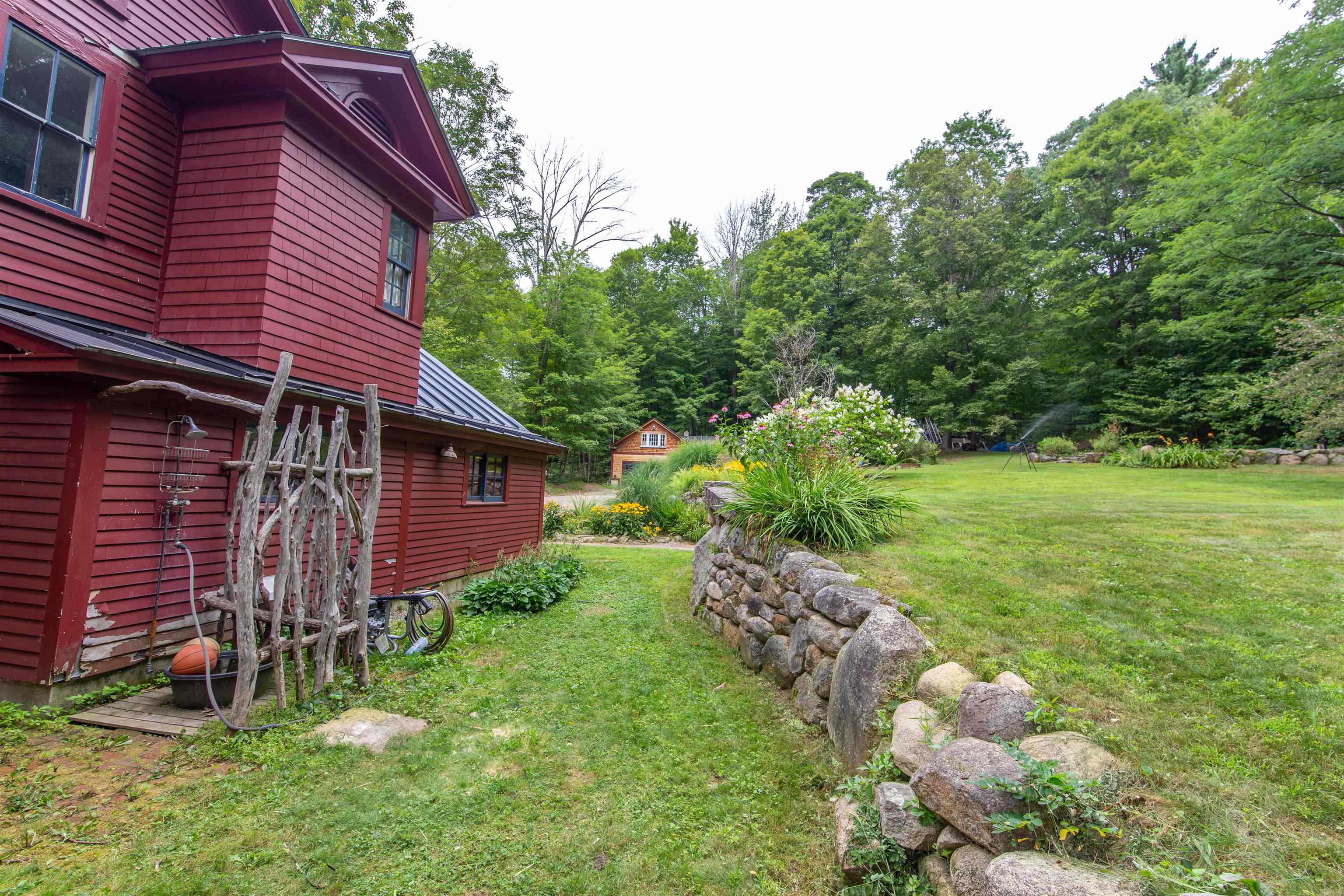 314 Old Mail Road Tamworth, NH 03886 - Photo 8 of 52