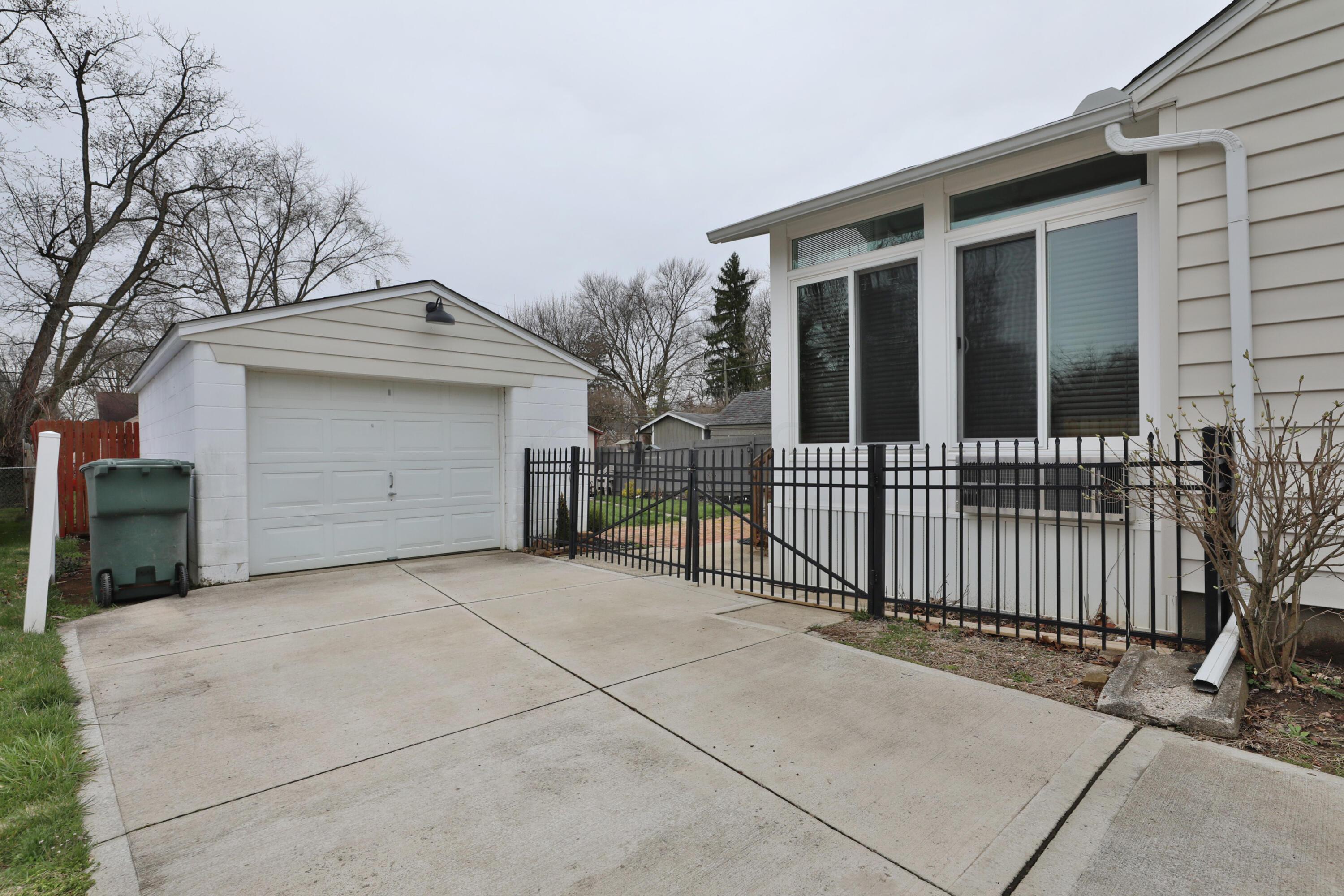 275 Wetmore Road Columbus, OH 43214 - Photo 30 of 36 275-Wetmore-31
