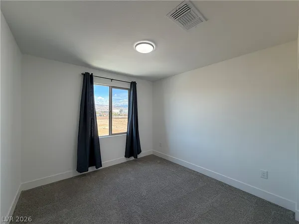 $2,895 | 7346 Pioneer Way, Las Vegas, NV 89113