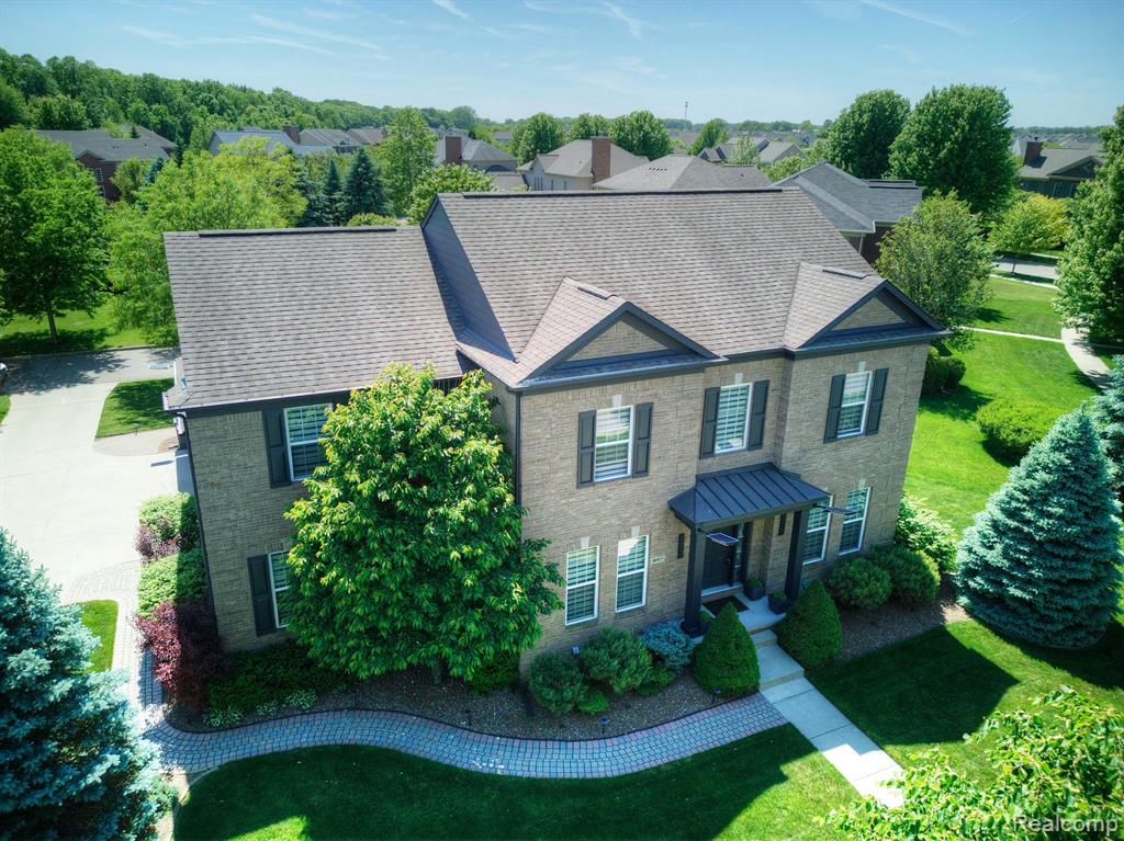50411 Lansdowne Road Canton, MI 48188 - Photo 1 of 75