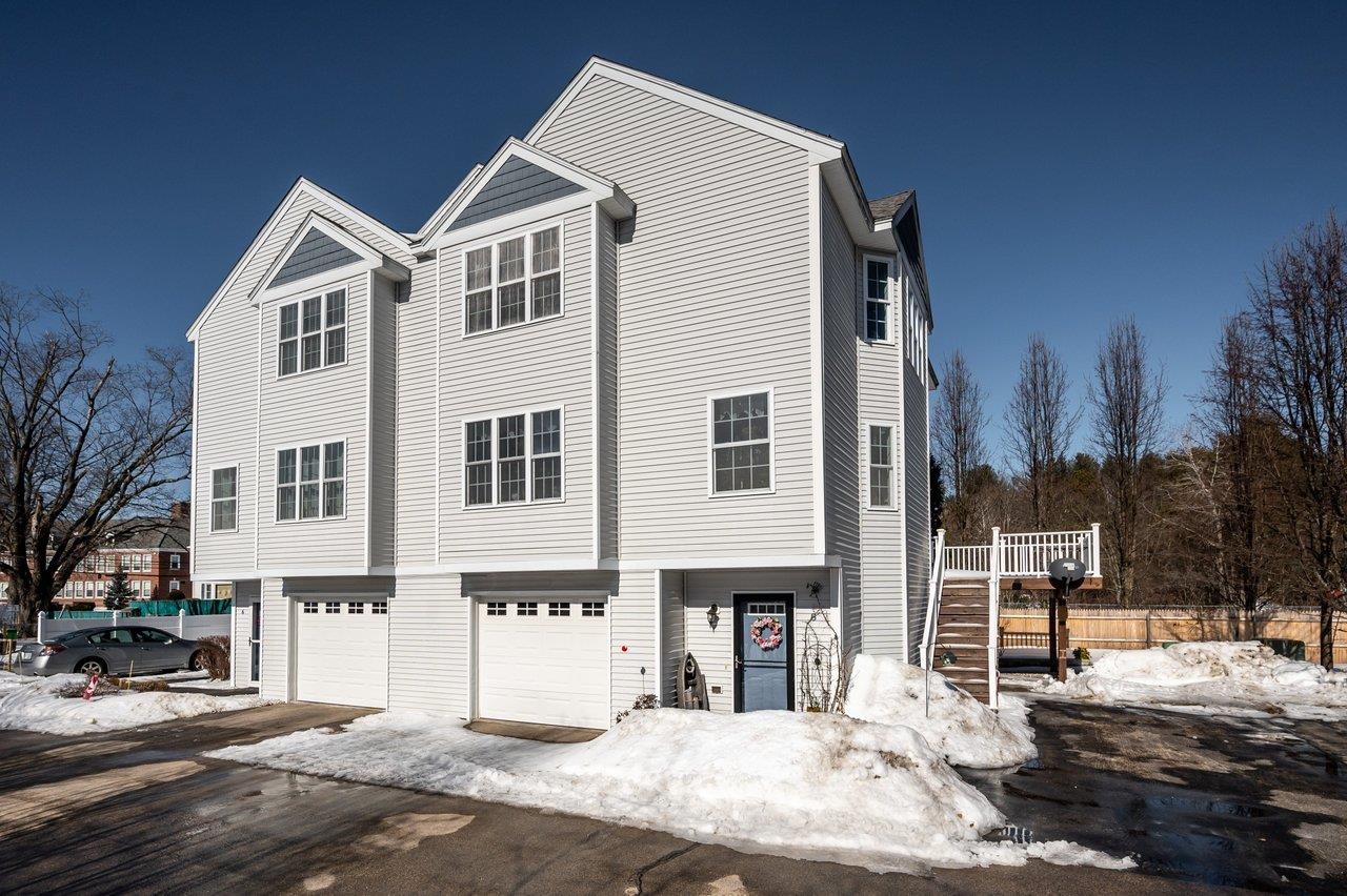 8 Bigos Court Rochester, NH 03867 - Photo 1 of 33
