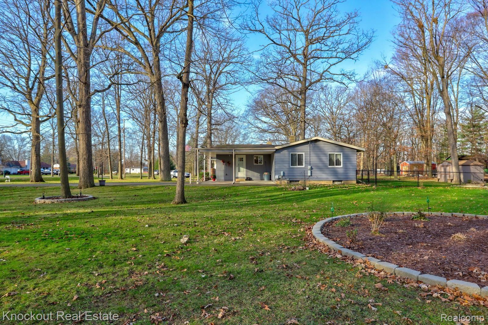 1165 Ransom Drive Flint, MI 48507 - Photo 36 of 40 1165 Ransom Dr Flint-40.jpg