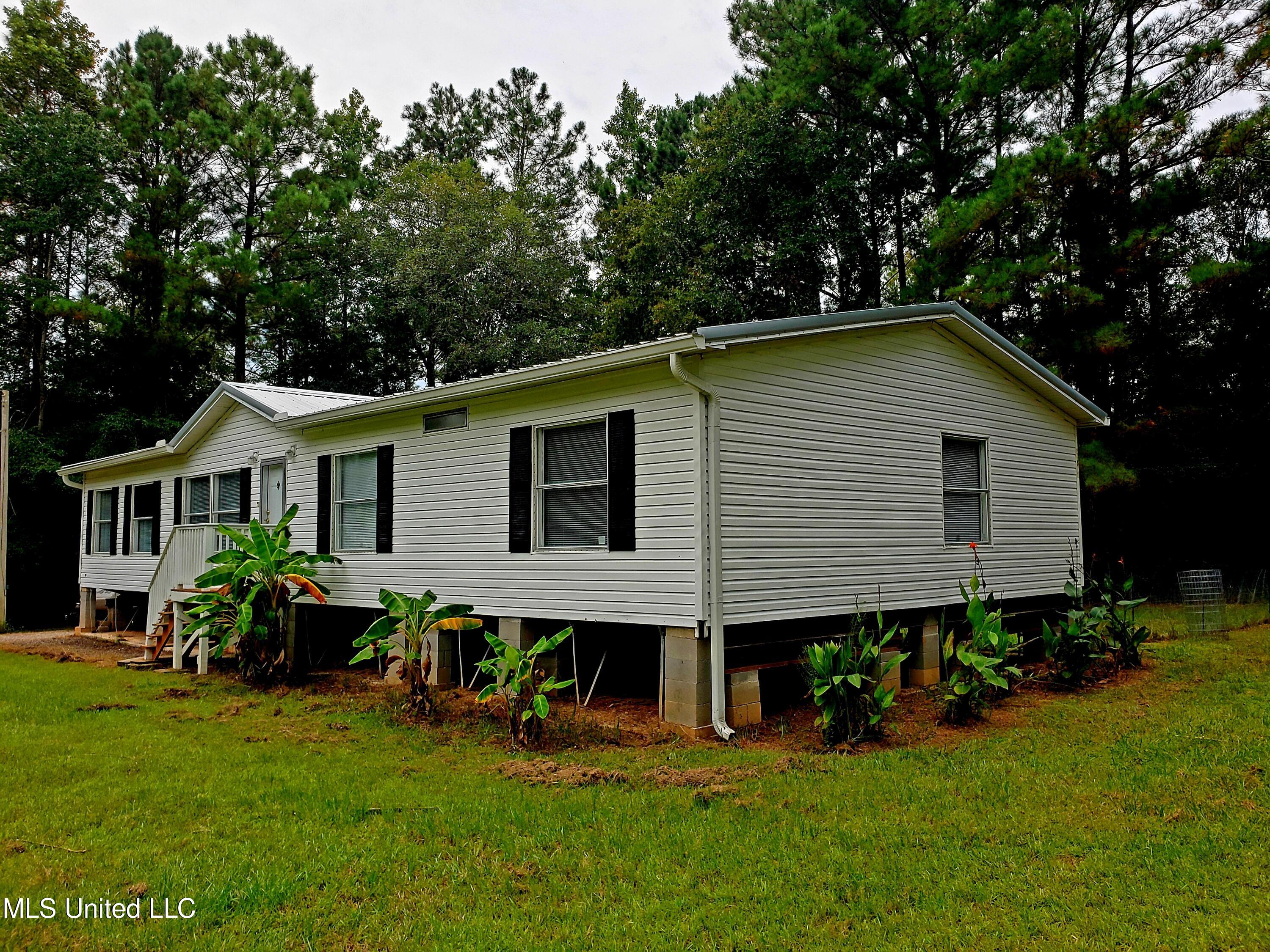 14513 McGregor Road Vancleave, MS 39565 - Photo 20 of 38 20220910_145220