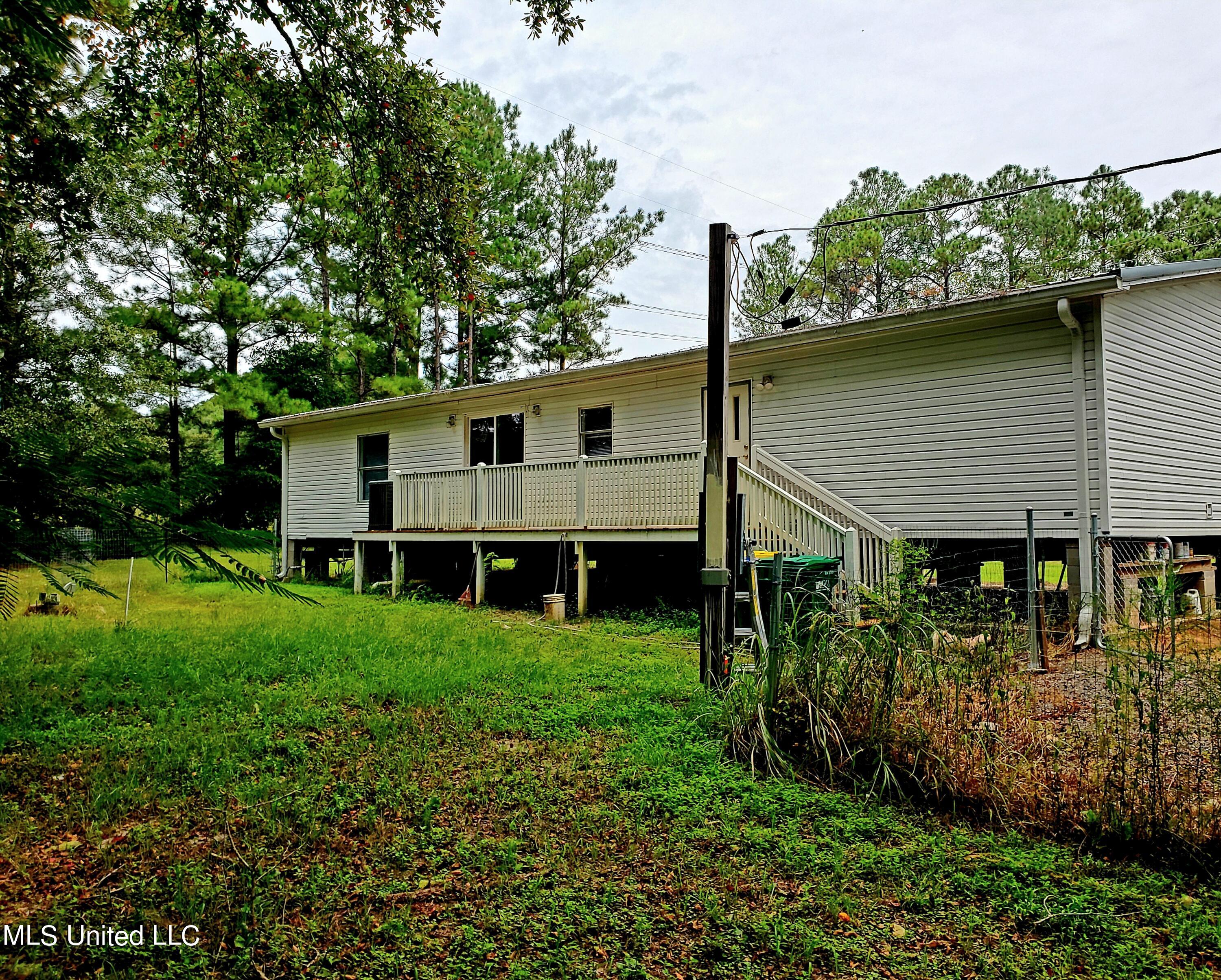 14513 McGregor Road Vancleave, MS 39565 - Photo 31 of 38 20220910_145110