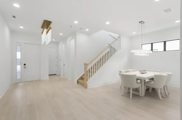 $10,000 | 13214 Artisan Circle, Palm Beach Gardens, FL 33418