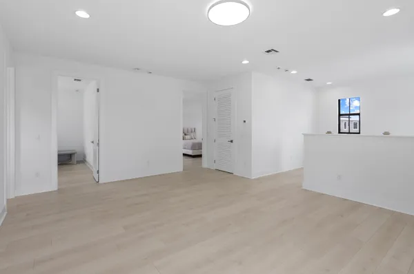 $10,000 | 13214 Artisan Circle, Palm Beach Gardens, FL 33418