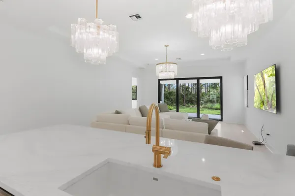 $10,000 | 13214 Artisan Circle, Palm Beach Gardens, FL 33418