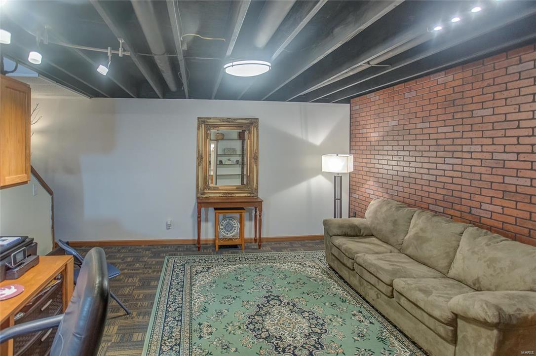 3650 State Rte 4 Lenzburg, IL 62255 - Photo 41 of 43