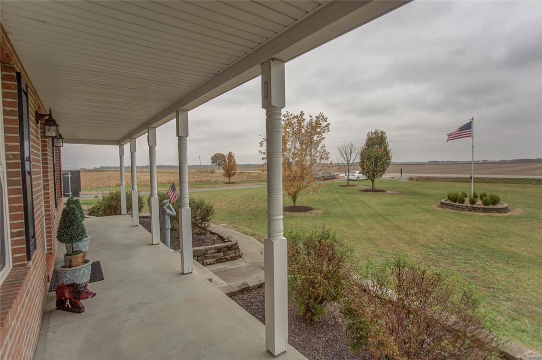 3650 State Rte 4 Lenzburg, IL 62255 - Photo 6 of 43
