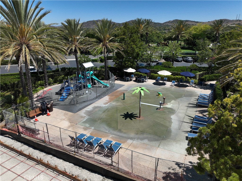 25 Hallcrest Drive Ladera Ranch, CA 92694 - Photo 36 of 40 Water play park