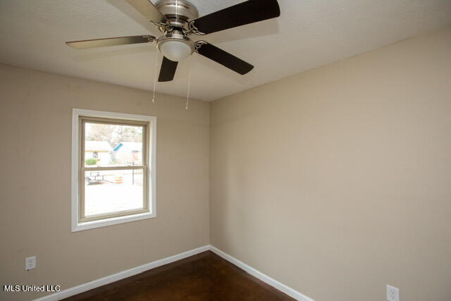 3725 Thomas Jefferson Road Jackson, MS 39213 - Photo 14 of 20 Bedroom 2