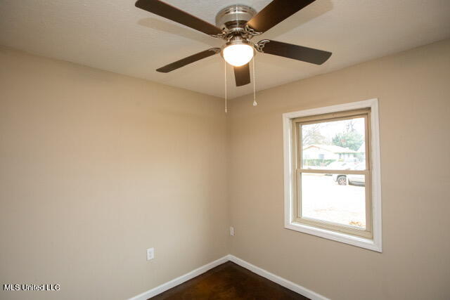 3725 Thomas Jefferson Road Jackson, MS 39213 - Photo 16 of 20 Bedroom 3