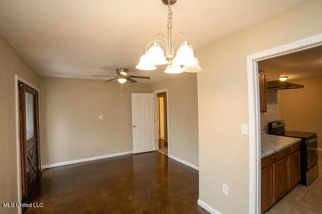 3725 Thomas Jefferson Road Jackson, MS 39213 - Photo 4 of 20 Living Room