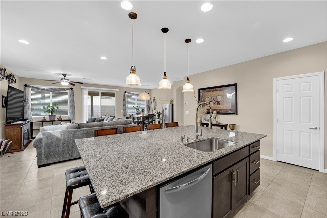 28 Arcturus Ridge Way Las Vegas, NV 89183 - Photo 12 of 51 Gallery Image 12