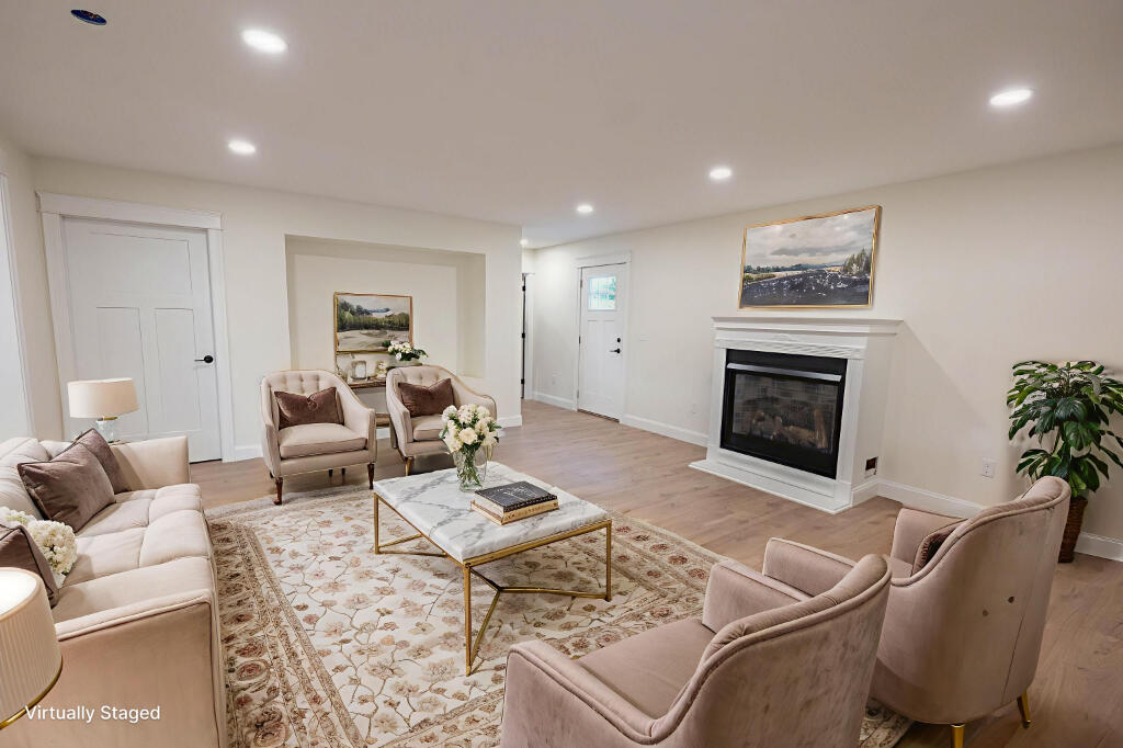 29 Pleasant Street Newcastle, ME 04553 - Photo 16 of 55 15