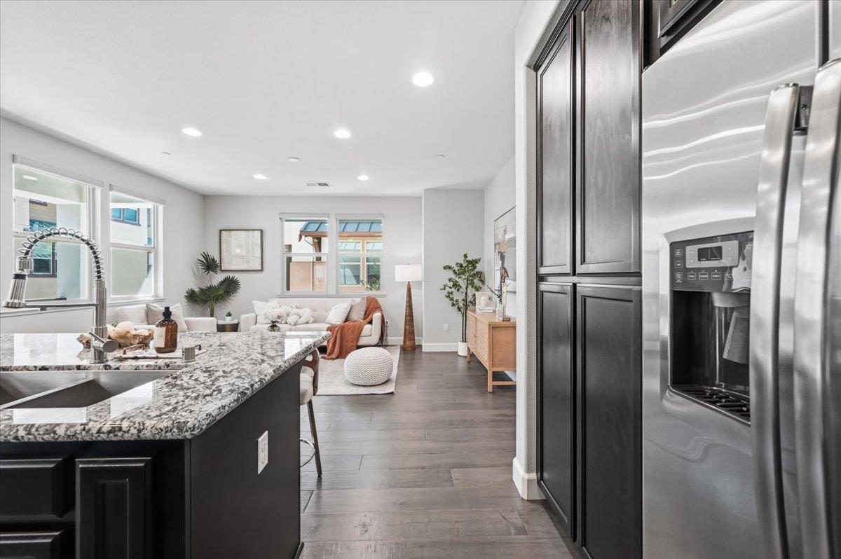 2951 Via Roma Place, Unit 36 Santa Clara, CA 95051 - Photo 14 of 61 Gallery Image 14
