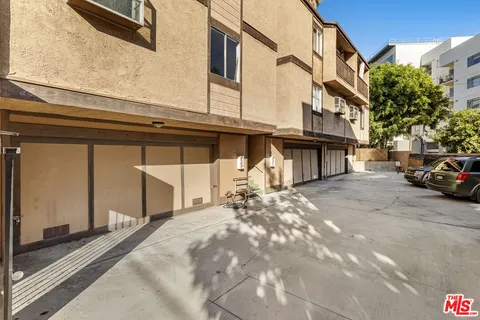 $799,900 | 1628 North Formosa Avenue, Unit A, Los Angeles, CA 90046