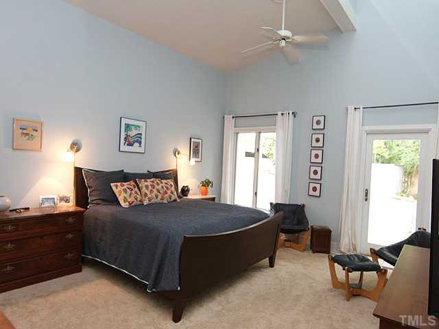 5407 Springfield Drive Raleigh, NC 27609 - Photo 12 of 24 Photo 12