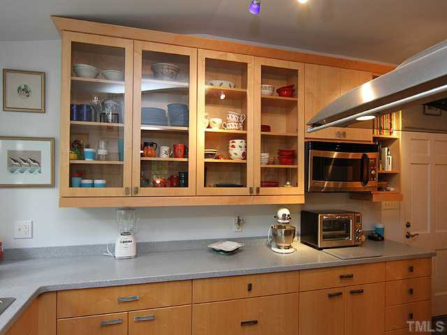 5407 Springfield Drive Raleigh, NC 27609 - Photo 8 of 24 Photo 8