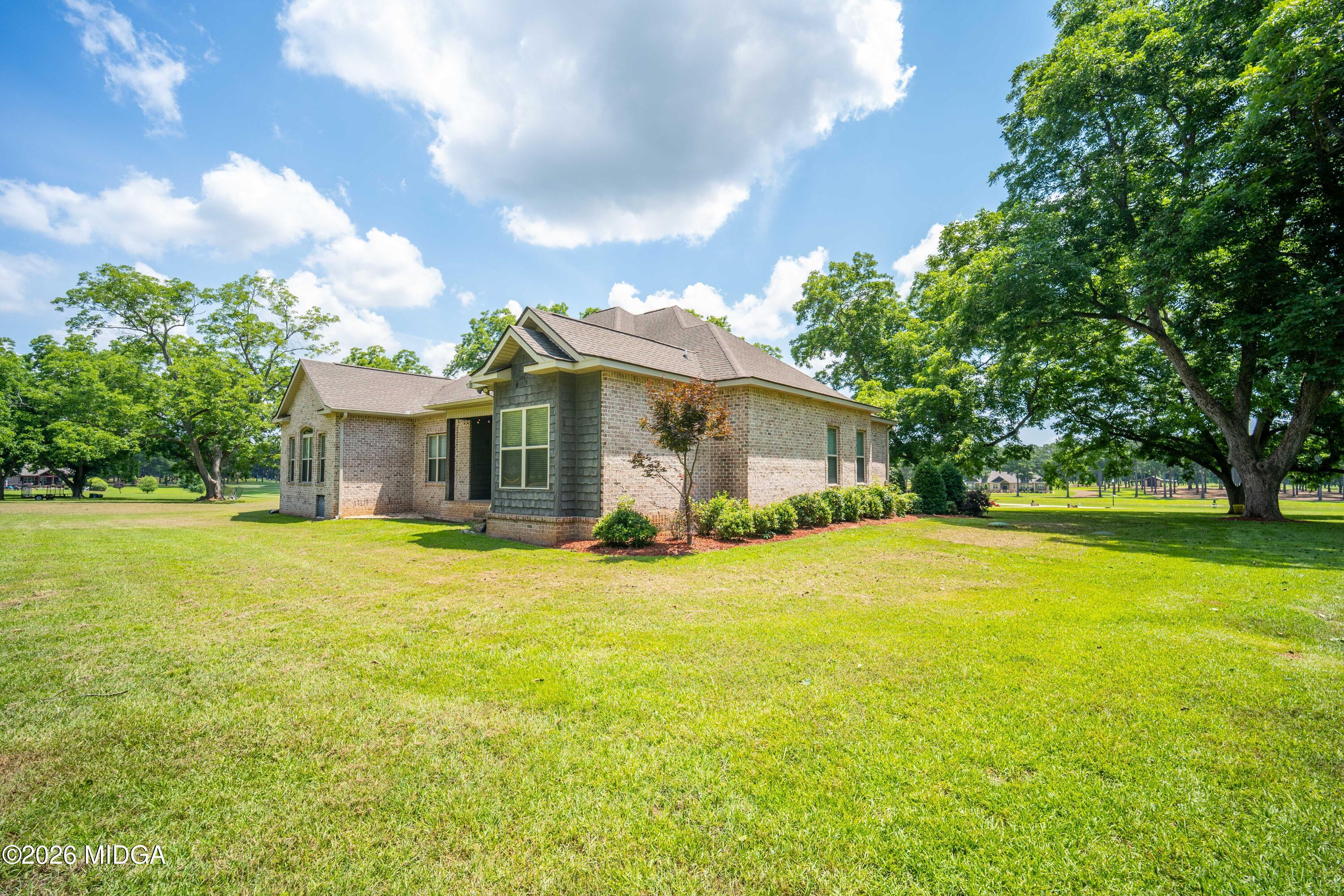 917 Broken Arrow Trail Perry, GA 31069 - Photo 4 of 34 A-16 (1)