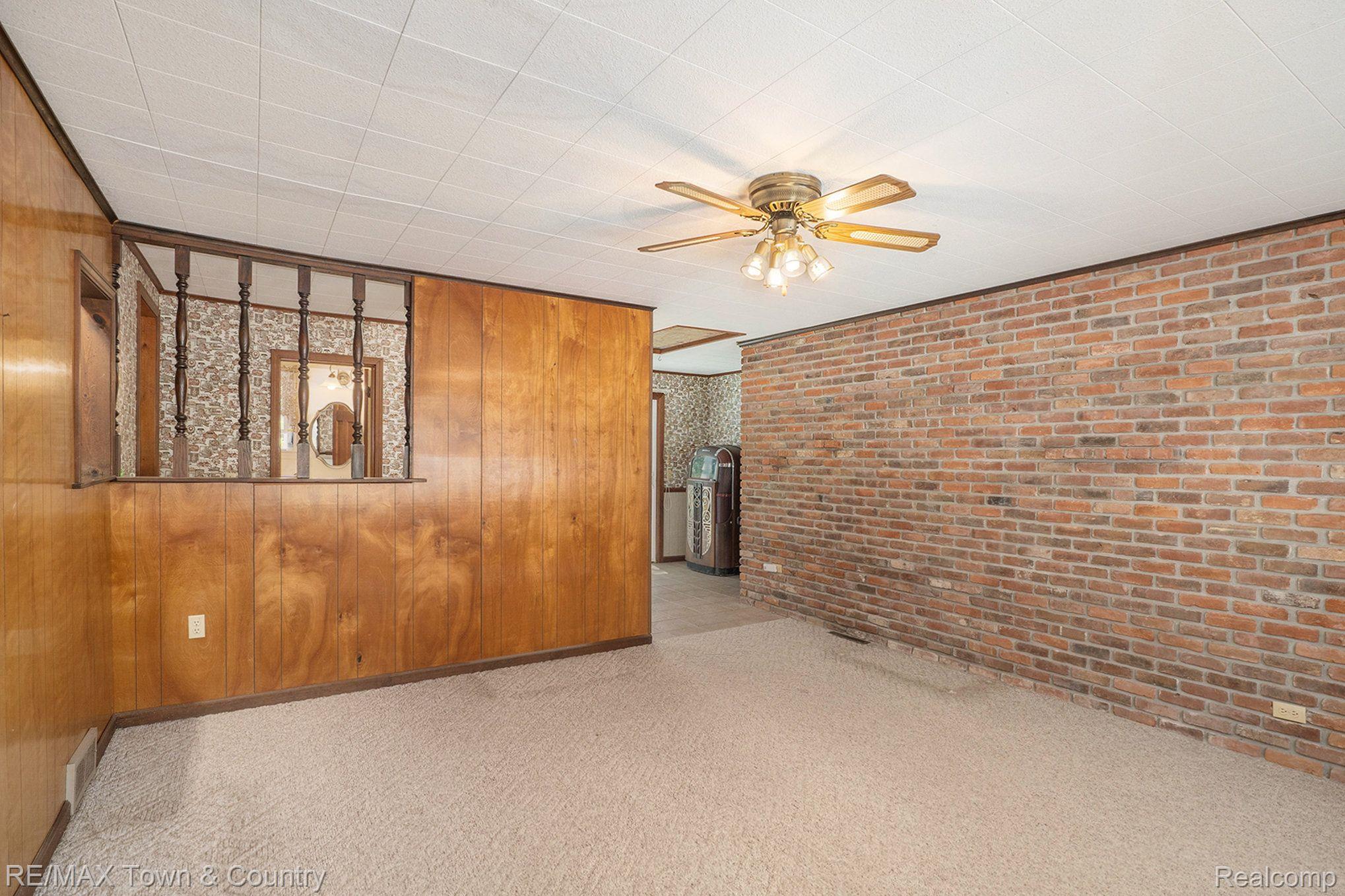 4307 North Webster Road Flushing, MI 48433 - Photo 9 of 35 Gallery Image 9