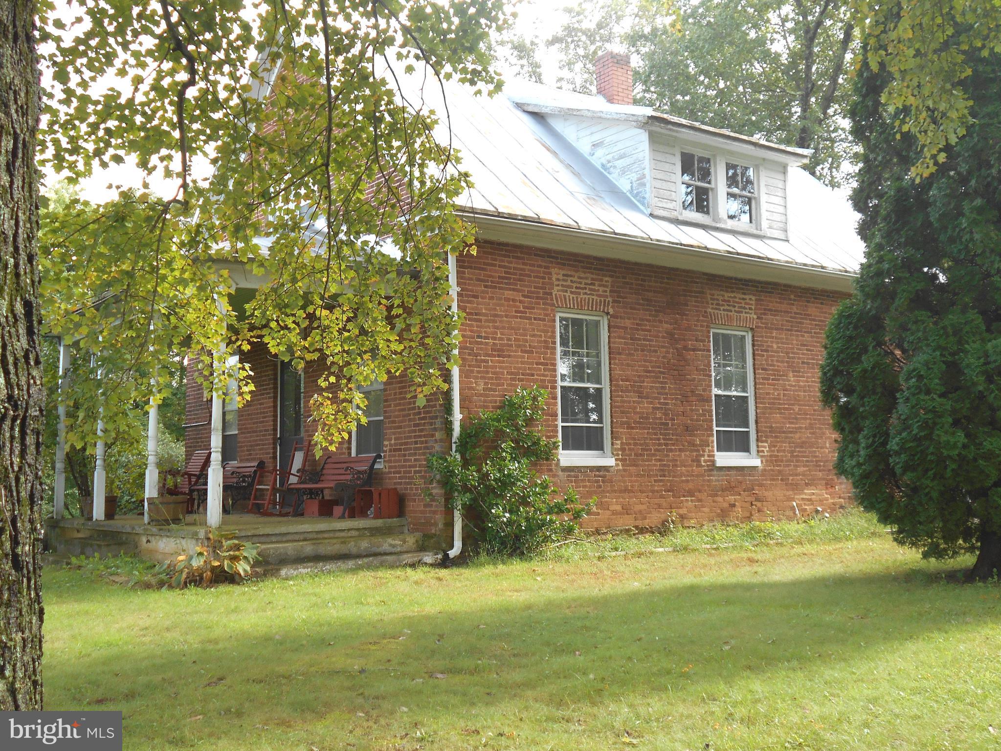 Exterior (Front)