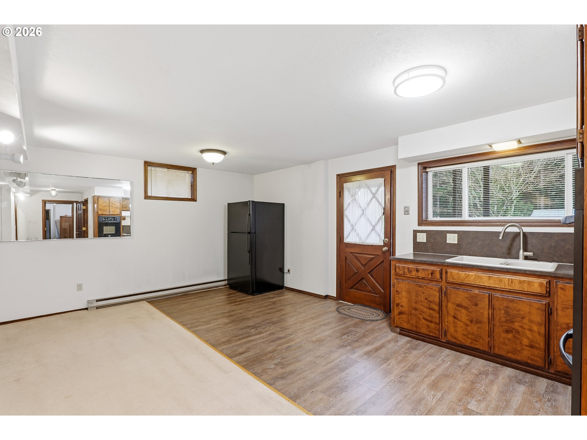 18280 South Old Clarke Road Mulino, OR 97042 - Photo 22 of 32 a living room with furniture and a large window