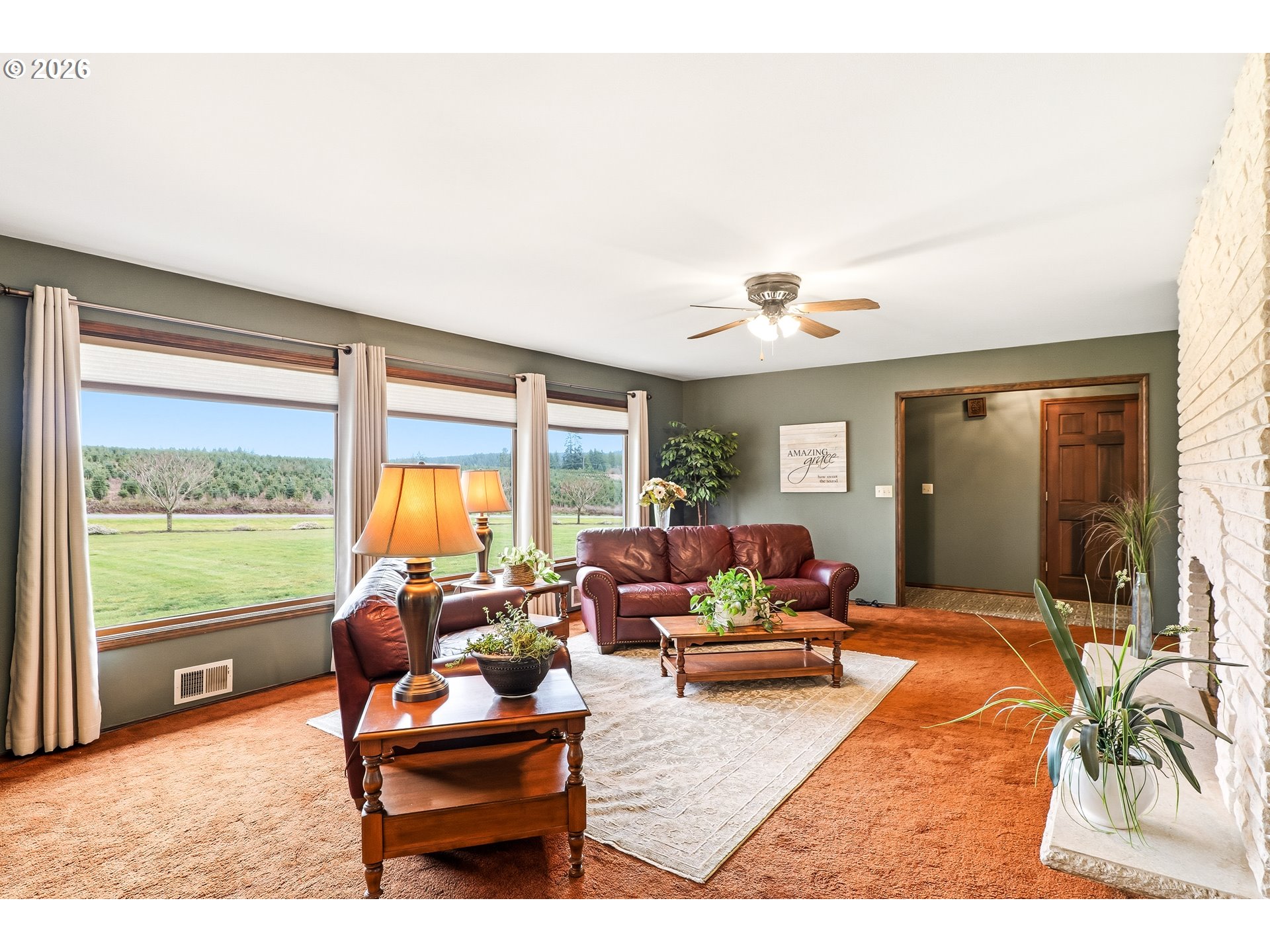 18280 South Old Clarke Road Mulino, OR 97042 - Photo 3 of 32 a living room with furniture and a large window